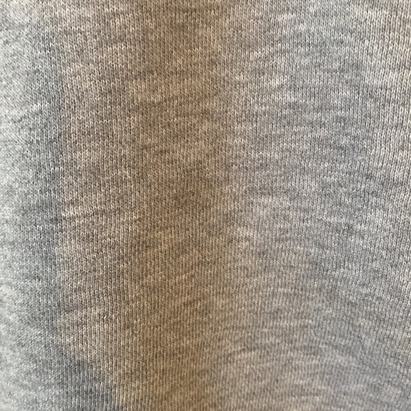 Tommy Hilfiger Hooded Drawstring Sweatshirt Men’s Size Large with Front Pocket - Picture 3 of 8